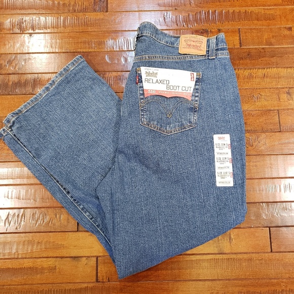Levi's Denim - 🎈SALE 🎈Levi's 550 Relaxed Boot Cut Jeans, Sz 22W